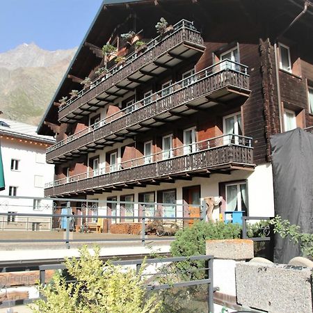 Self-Service Guesthouse Berggeist Саас-Фее Екстериор снимка