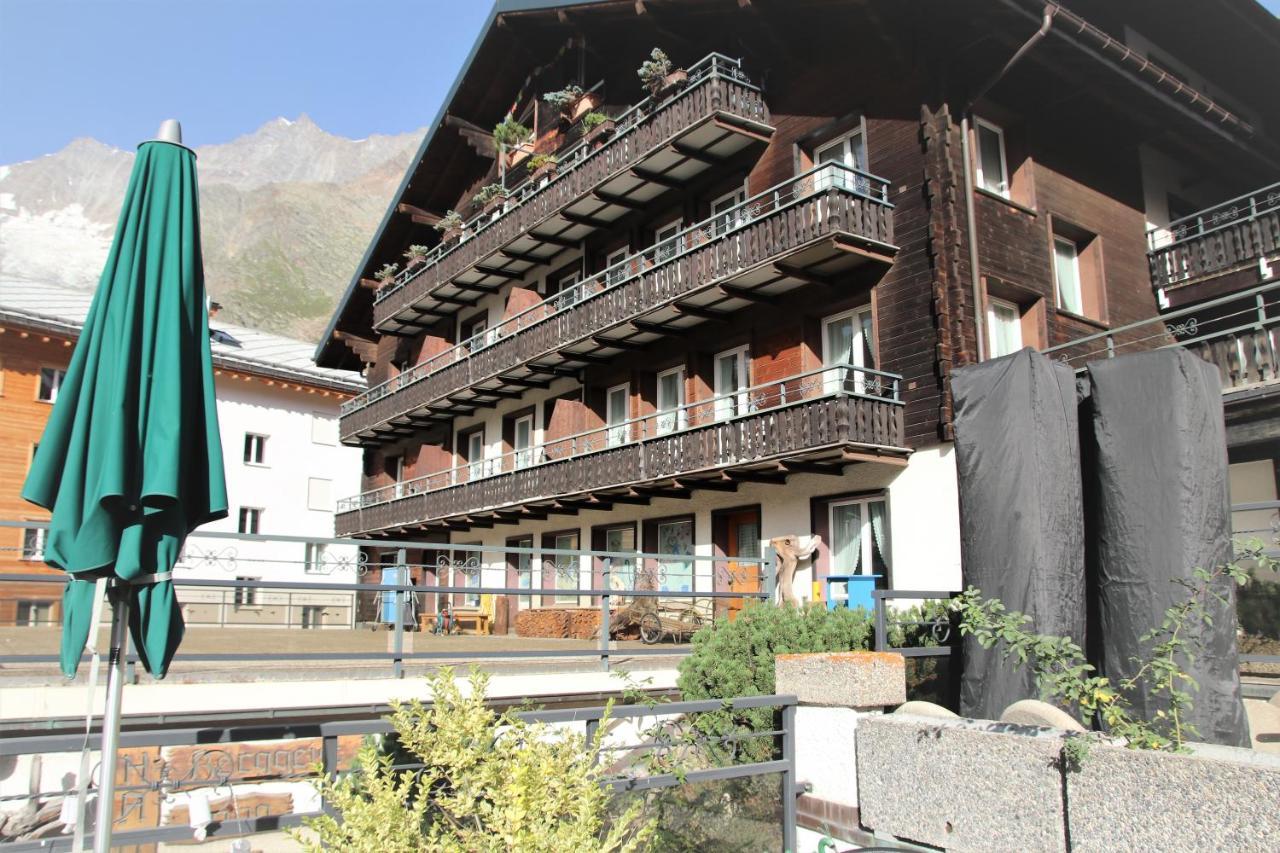 Self-Service Guesthouse Berggeist Саас-Фее Екстериор снимка