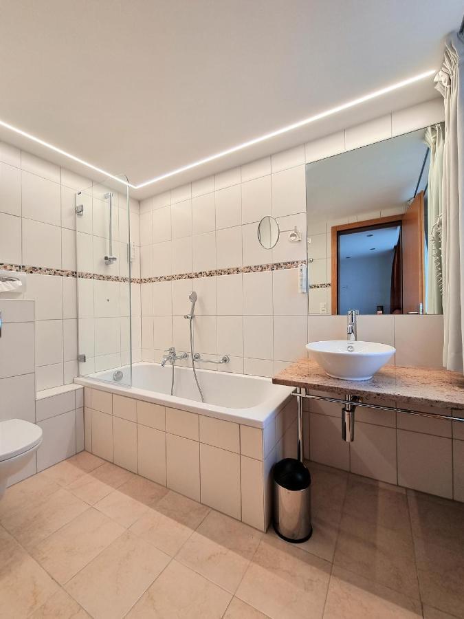Self-Service Guesthouse Berggeist Саас-Фее Екстериор снимка
